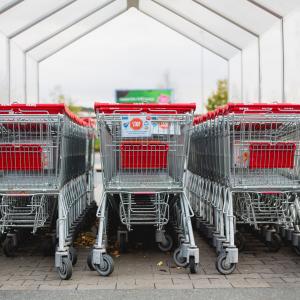 <span>Photo by <a href="https://unsplash.com/@markusspiske?utm_source=unsplash&utm_medium=referral&utm_content=creditCopyText">Markus Spiske</a> on <a href="https://unsplash.com/s/photos/commerce?utm_source=unsplash&utm_medium=referral&utm_content=creditCopyText">Unsplash</a></span> Commercio