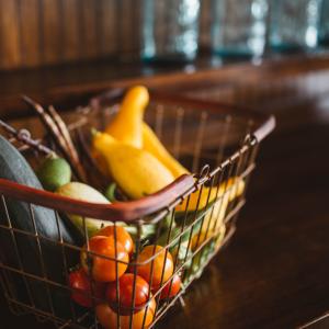 <span>Photo by <a href="https://unsplash.com/@brookecagle?utm_source=unsplash&utm_medium=referral&utm_content=creditCopyText">Brooke Cagle</a> on <a href="https://unsplash.com/s/photos/commerce?utm_source=unsplash&utm_medium=referral&utm_content=creditCopyText">Unsplash</a></span> Commercio