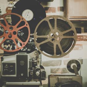 <span>Photo by <a href="https://unsplash.com/@imnoom?utm_source=unsplash&utm_medium=referral&utm_content=creditCopyText">Noom Peerapong</a> on <a href="https://unsplash.com/s/photos/cinema?utm_source=unsplash&utm_medium=referral&utm_content=creditCopyText">Unsplash</a></span> Cinema