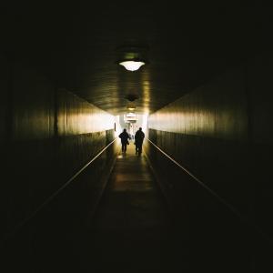 <span>Photo by <a href="https://unsplash.com/@kylejglenn?utm_source=unsplash&utm_medium=referral&utm_content=creditCopyText">Kyle Glenn</a> on <a href="https://unsplash.com/s/photos/transition?utm_source=unsplash&utm_medium=referral&utm_content=creditCopyText">Unsplash</a></span> Transizione energetica