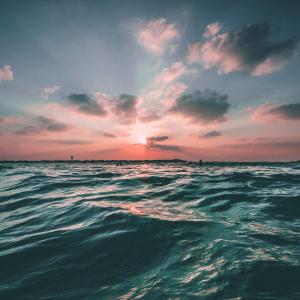 Photo by <a href="https://unsplash.com/@jbcreate_?utm_source=unsplash&utm_medium=referral&utm_content=creditCopyText">Joseph Barrientos</a> on <a href="https://unsplash.com/s/photos/sea?utm_source=unsplash&utm_medium=referral&utm_content=creditCopyText">Unsplash</a> Mare