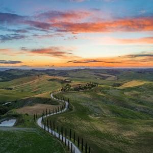 Photo by <a href="https://unsplash.com/@lucamicheli?utm_source=unsplash&utm_medium=referral&utm_content=creditCopyText">Luca Micheli</a> on <a href="https://unsplash.com/s/photos/made-in-italy?utm_source=unsplash&utm_medium=referral&utm_content=creditCopyText">Unsplash</a> Cultura