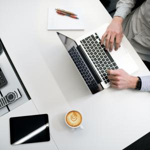 Photo by <a href="https://unsplash.com/@tfrants?utm_source=unsplash&utm_medium=referral&utm_content=creditCopyText">Tyler Franta</a> on <a href="https://unsplash.com/s/photos/taxes?utm_source=unsplash&utm_medium=referral&utm_content=creditCopyText">Unsplash</a> Fisco