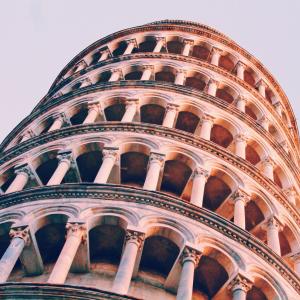 Photo by <a href="https://unsplash.com/@alexrvasey?utm_source=unsplash&utm_medium=referral&utm_content=creditCopyText">Alex Vasey</a> on <a href="https://unsplash.com/s/photos/tourism-italy?utm_source=unsplash&utm_medium=referral&utm_content=creditCopyText">Unsplash</a> Turismo