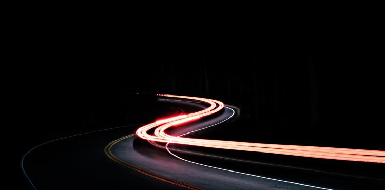 Photo by <a href="https://unsplash.com/@osmanrana?utm_source=unsplash&utm_medium=referral&utm_content=creditCopyText">Osman Rana</a> on <a href="https://unsplash.com/s/photos/innovation?utm_source=unsplash&utm_medium=referral&utm_content=creditCopyText">Unsplash</a> Innovazione